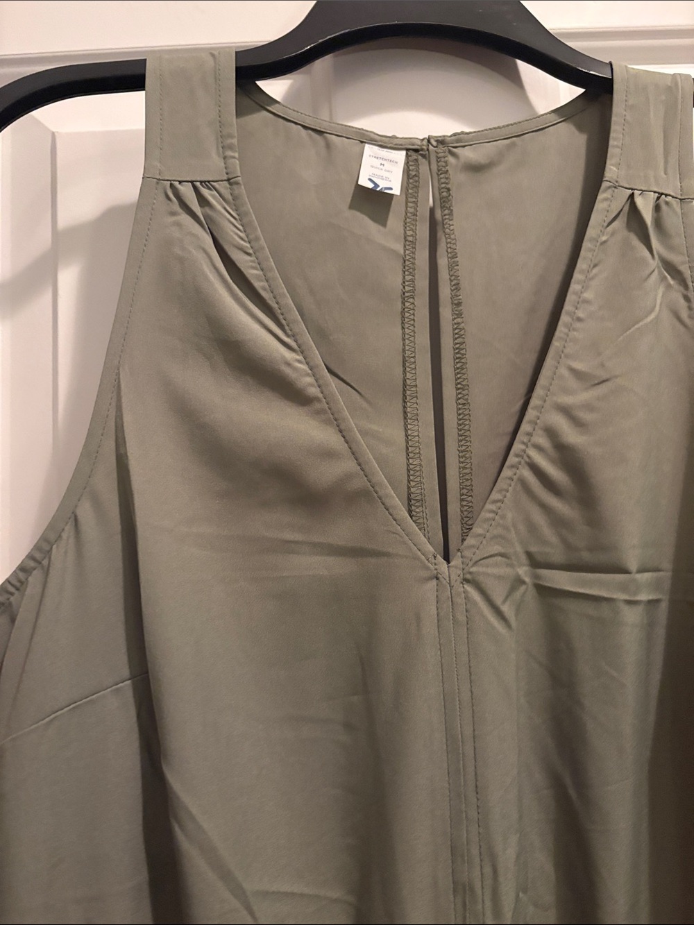 Two Old Navy Stretch Tech Jumpsuits, Sage green, light pink, size M, NWT - Picture 2 of 10